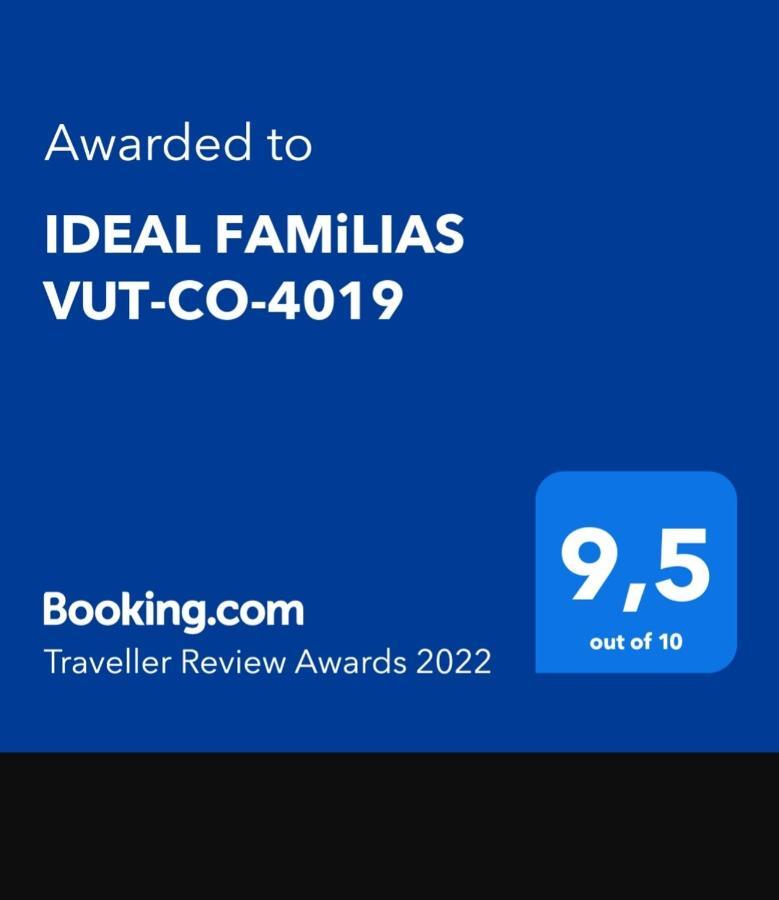 Ideal Familias Vut-Co-4019 Santiago de Compostela Exterior photo